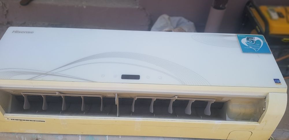 HISENSE фен инвертер