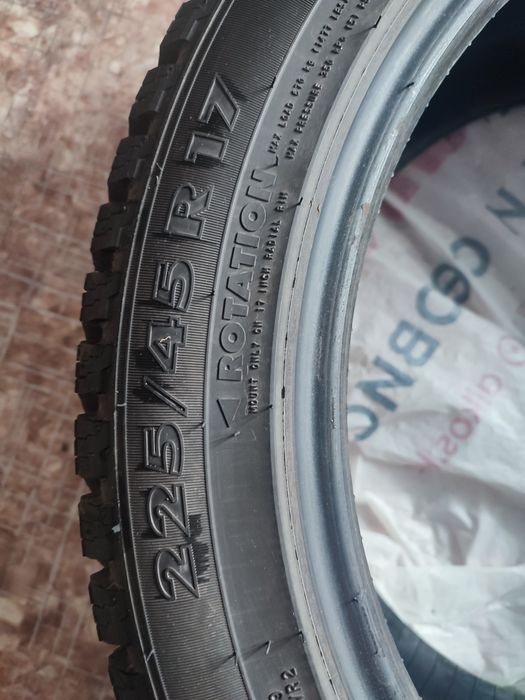 Продам зимние шины