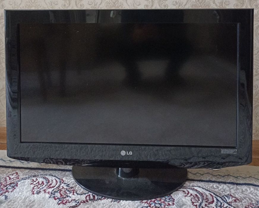 Телевизор LG 32"  Корея