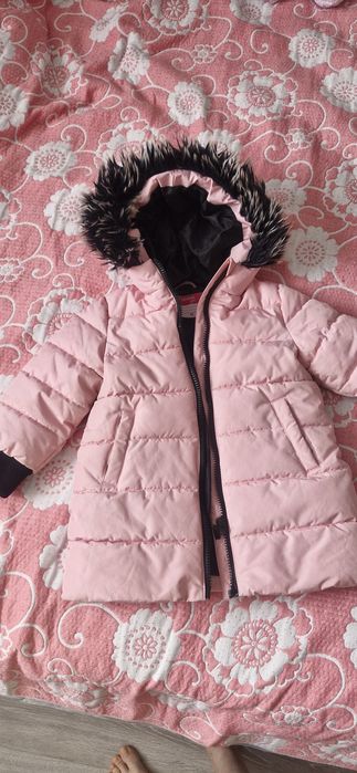 Продам куртку весна