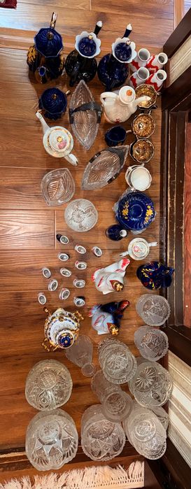 Сувениры и прочее продаётся срочно