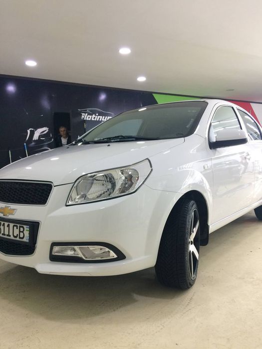 Nexia 3 avtomat 2018 yil naqtga sotiladi