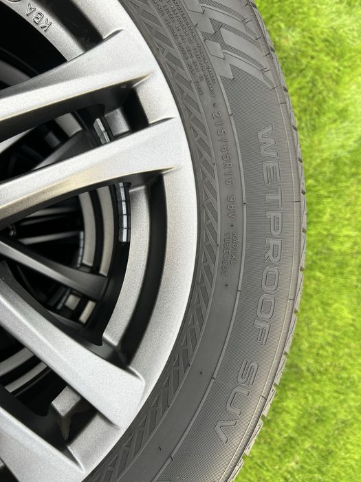 Anvelope vara Nokian 215 65 16 jante noi pt  TiguanKaroqTouranOctavia Golf Caddy Passat Sharan Exeo