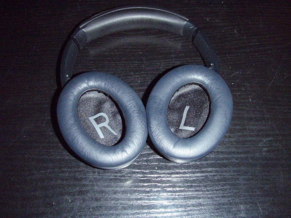 BOSE QuietComfort 45 (originale, nu copii/clone), aproape noi