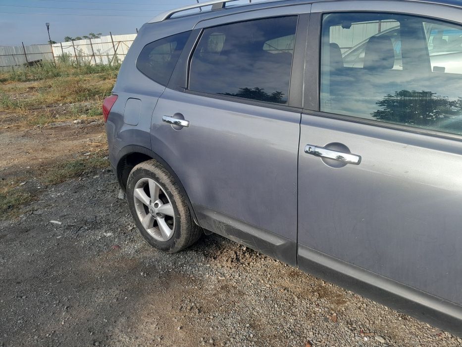 Продавам нисан кашкай на части