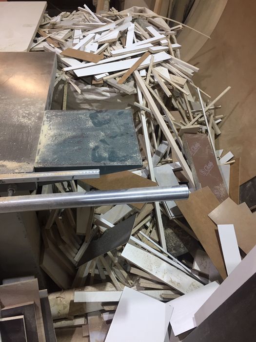 Отдам  дрова мебельные.