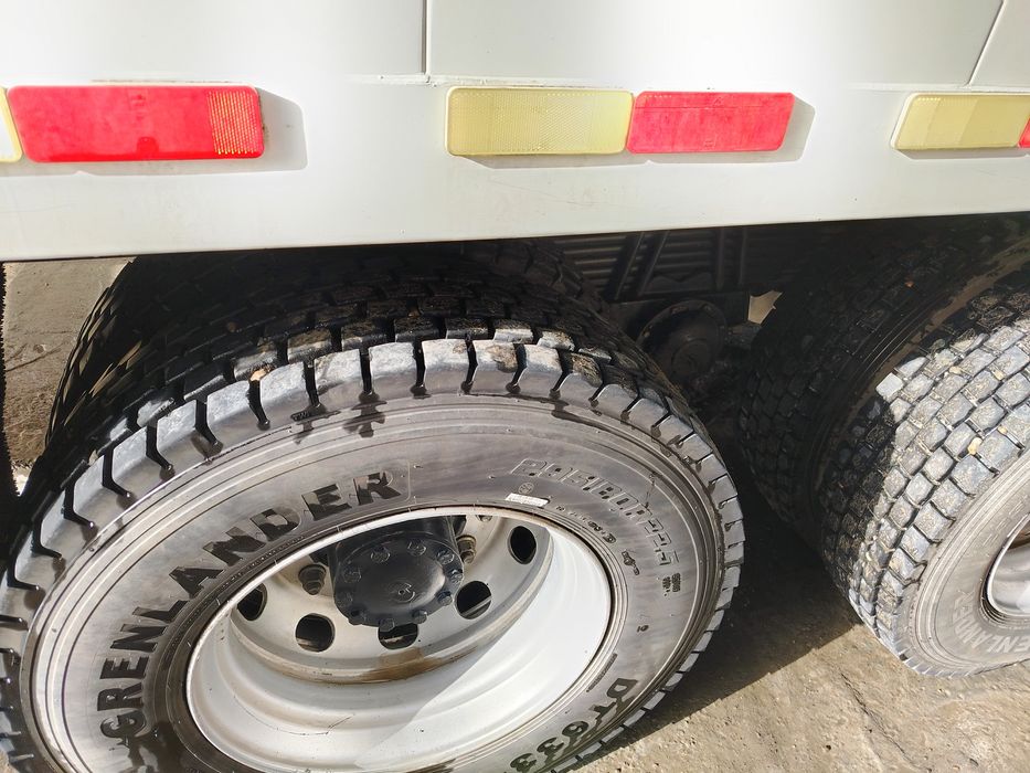 Chakman furgon sotiladi