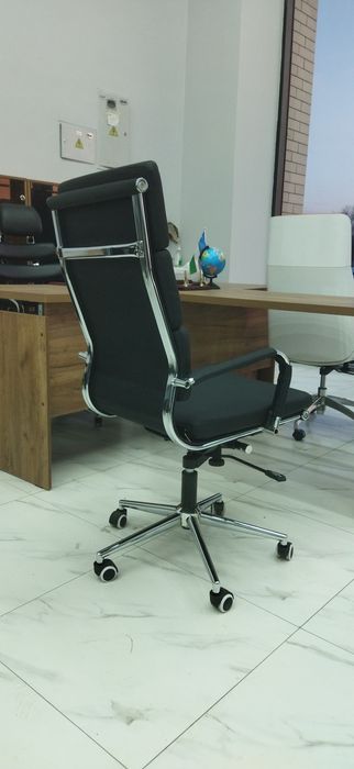 Kreslo model DELGADO DELUXE GALAXY кресла для руководителей,