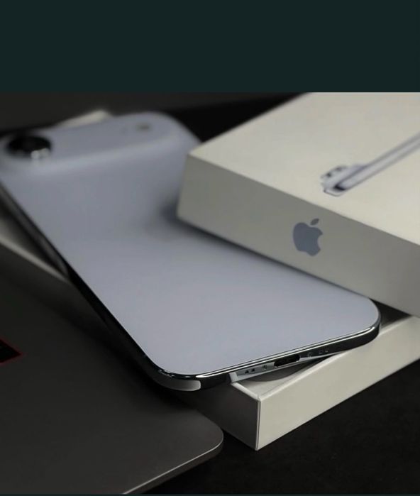 Iphone 17 Air SkyBlue 256 GB - 100% Baterie / 2 Cicluri / Liber