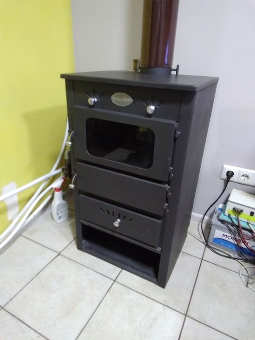 Камина с водна риза