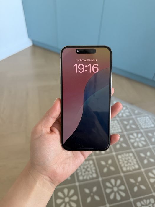 Iphone 15 PRO 256 GB титан