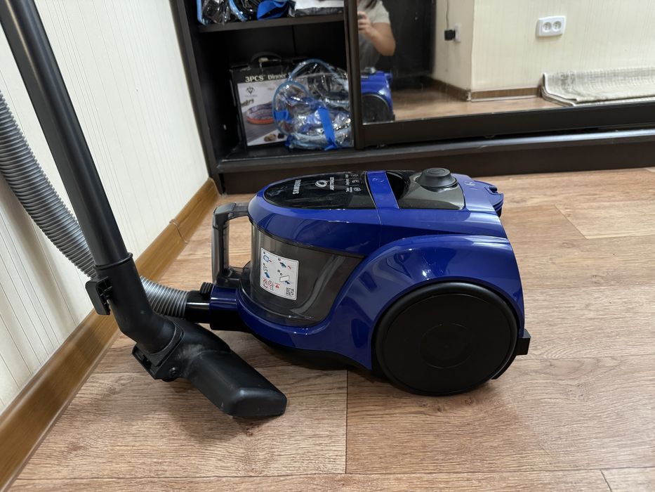 Срочно продам пылесос