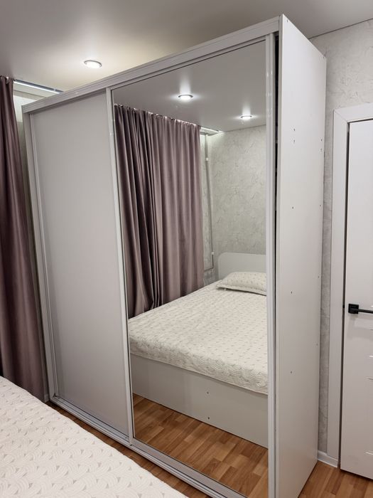 Продам шкафы и кровать