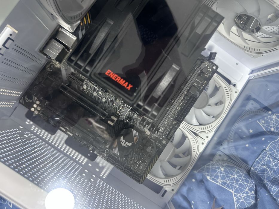 Vand piese  PC impreuna