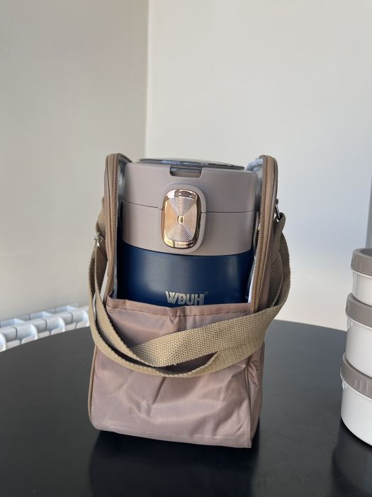 Продаю термос для еды