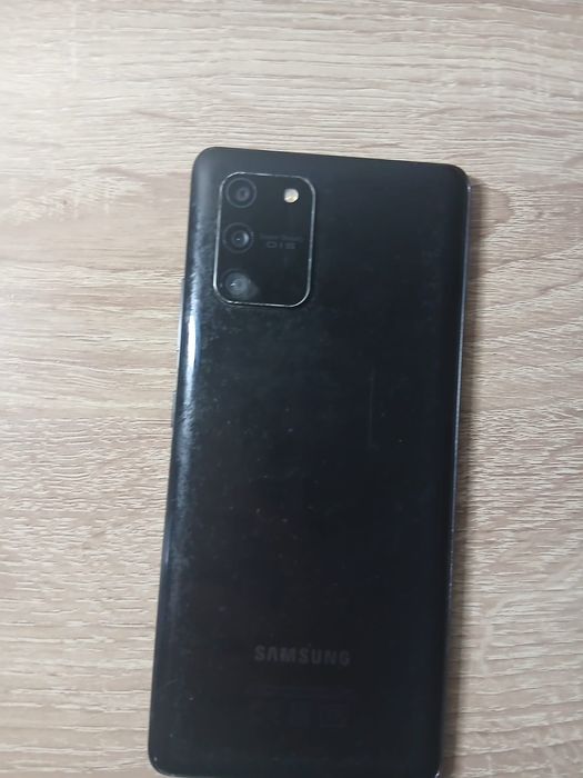 Срочно Samsung s10 lite