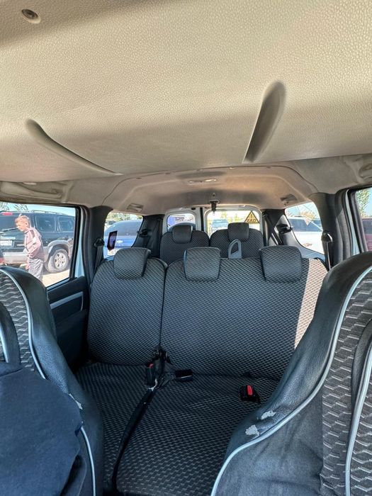 Машинаа Ларгуссс