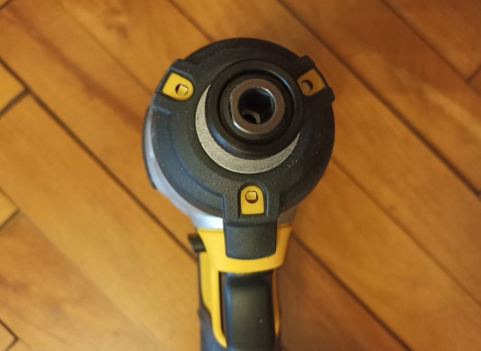 DCF887, nou, original-DeWALT.