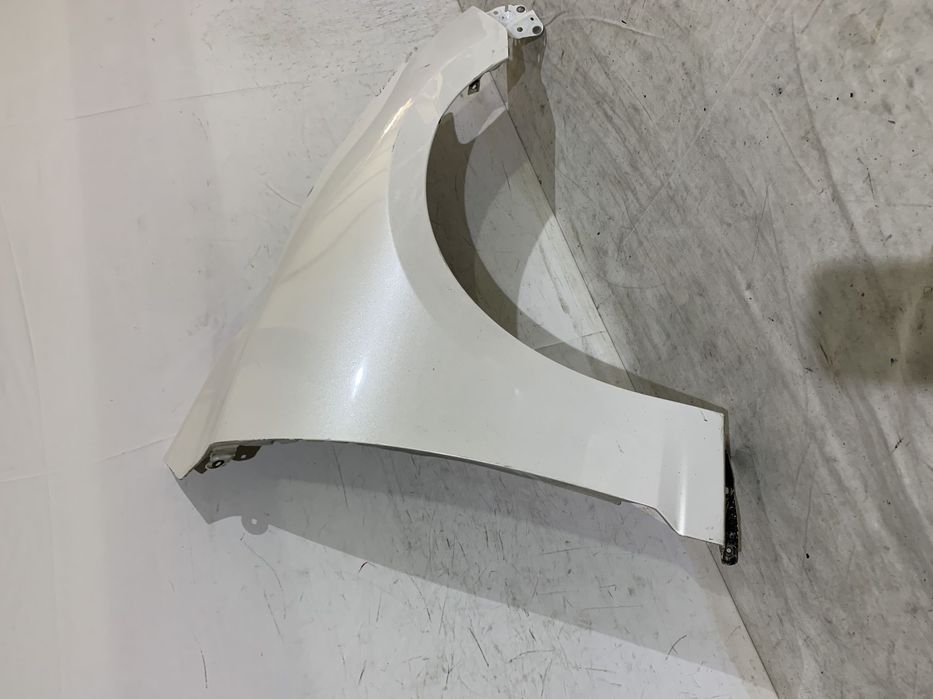 Aripa dreapta fata, Mazda 3, 2013, 2014, 2015, 2016, 2017, 2018.