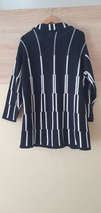 Cardigan pentru damă, cu nasturi, stare impecabilă  mărimea L