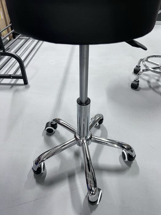 Scaun cu spătar, înălțime reglabilă, 53-68 cm, de salon, cabinet. PU