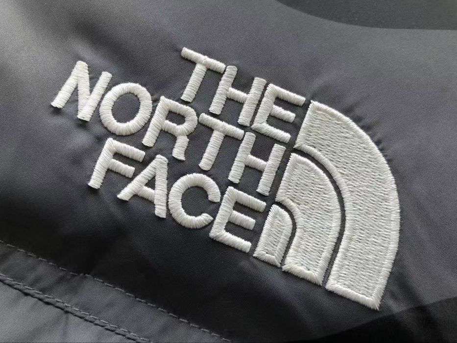 Geacă The North Face X Kaws Premium Quality ,TNF , Puffer