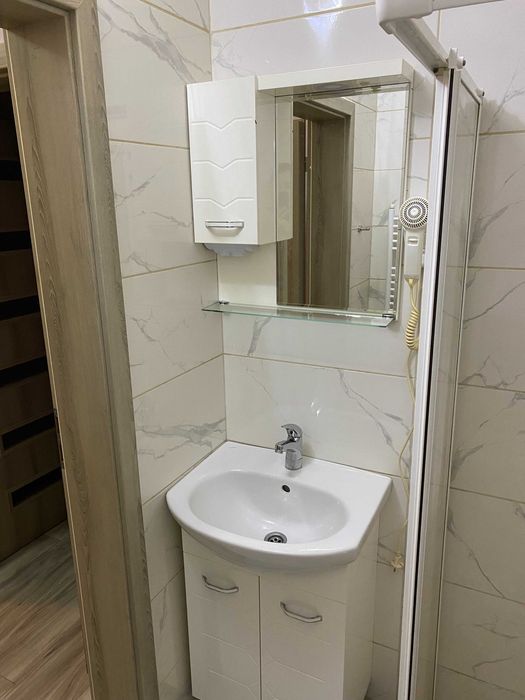 ОТДАВАМ ПОД НАЕМ АППАРТАЕМ