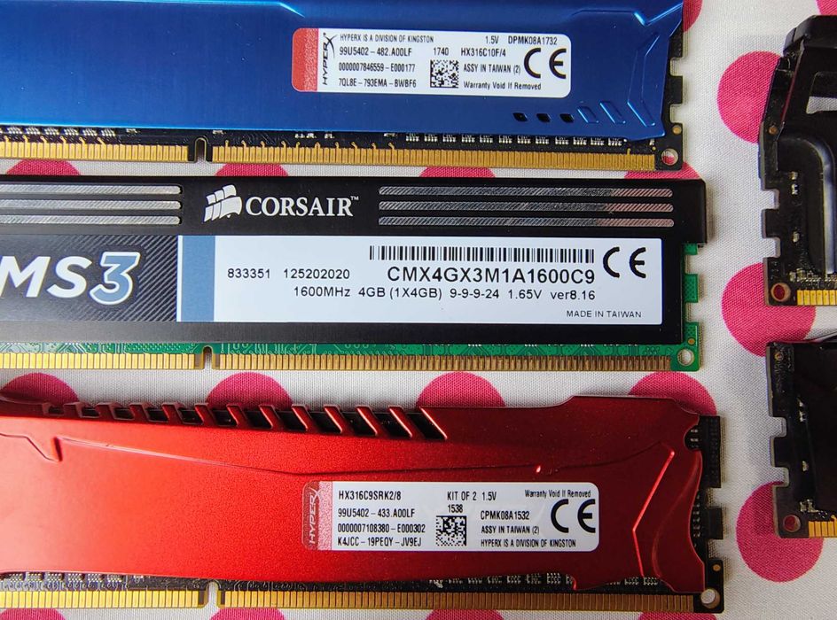 Memorie Ram Kingston, Corsair 4 Gb DDR3 1600MHz Desktop.
