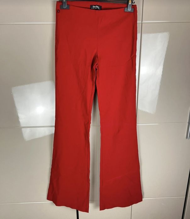 Pantaloni eleganți