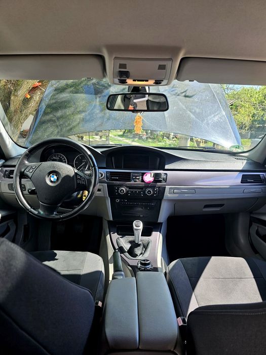BMW E91 184cp 2011