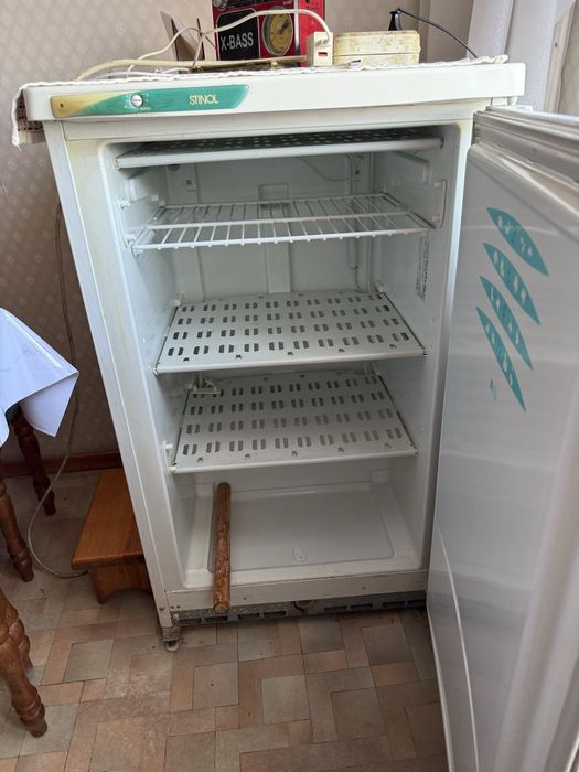 Срочно продам морозильную камеру