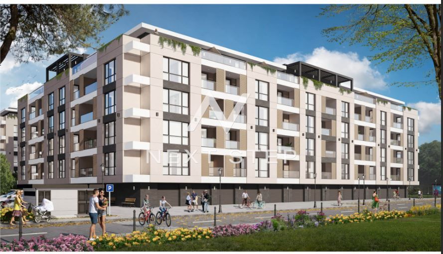 Продава се Тристаен апартамент в Пловдив, Остромила - 132 кв.м за 526 €/кв.м - Снимка #1