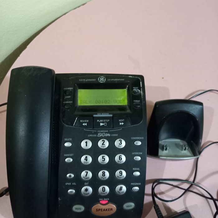 Продаётся стационарный телефон