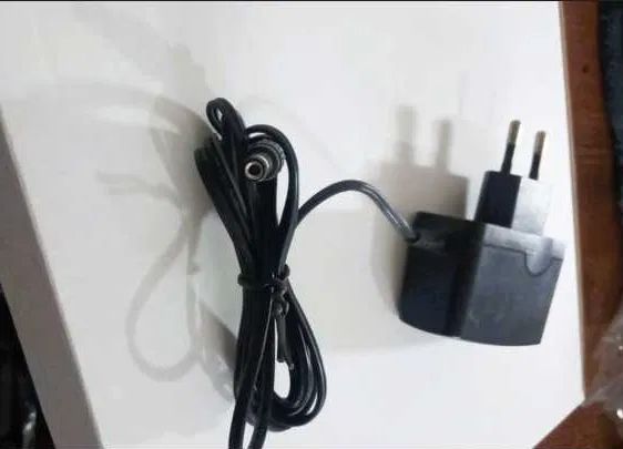 9v 0.6A 0.85A Блок питания зарядка на модем