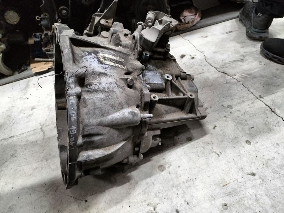 Ръчна скоростна кутия Renault Scenic 1.9DCI / Рено Сценик 1.9дци