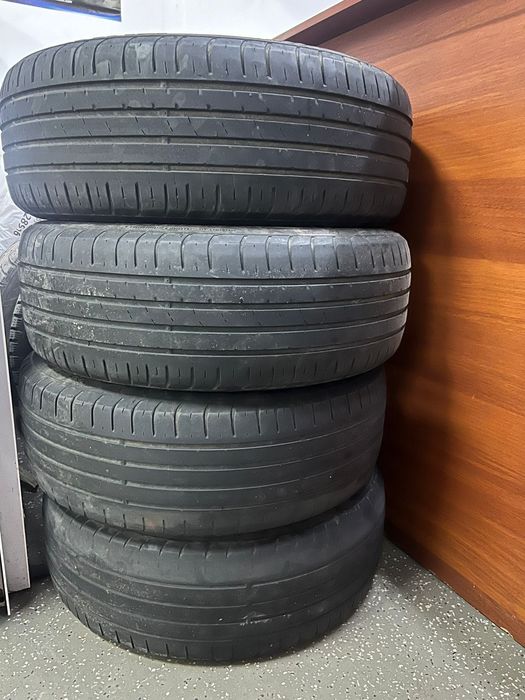 Продам шины Kumho 215/60