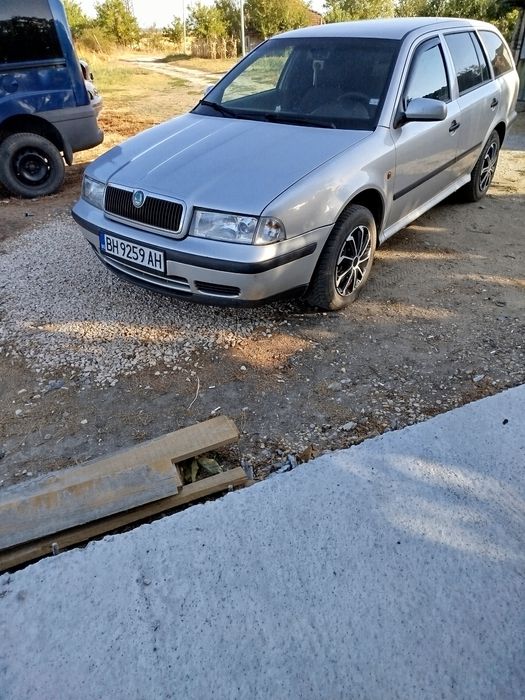 Шкода Октавия 1.9 TDI 110кс.10hp