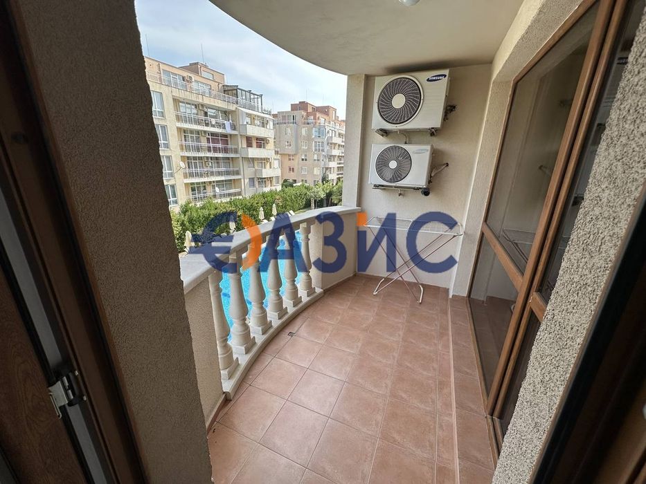 Продава се Двустаен апартамент в к.к. Слънчев бряг - 60 кв.м за 1584 €/кв.м - Снимка #14
