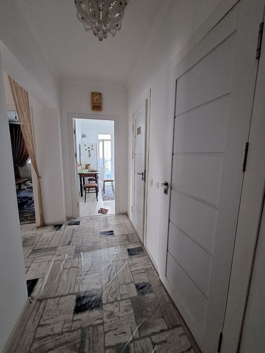 Uy sotiladi olmos maxala 72000$