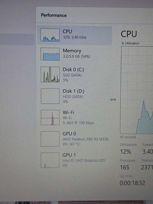 Laptop HP 15.6" Intel Core i5 8250U, Radeon R5 M330, 6GB RAM, SSD, HDD