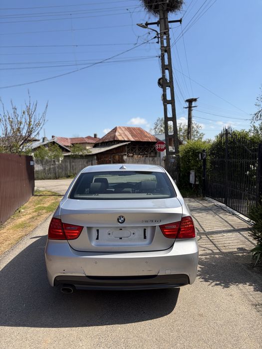 Dezmembrez bmw e90 facelift