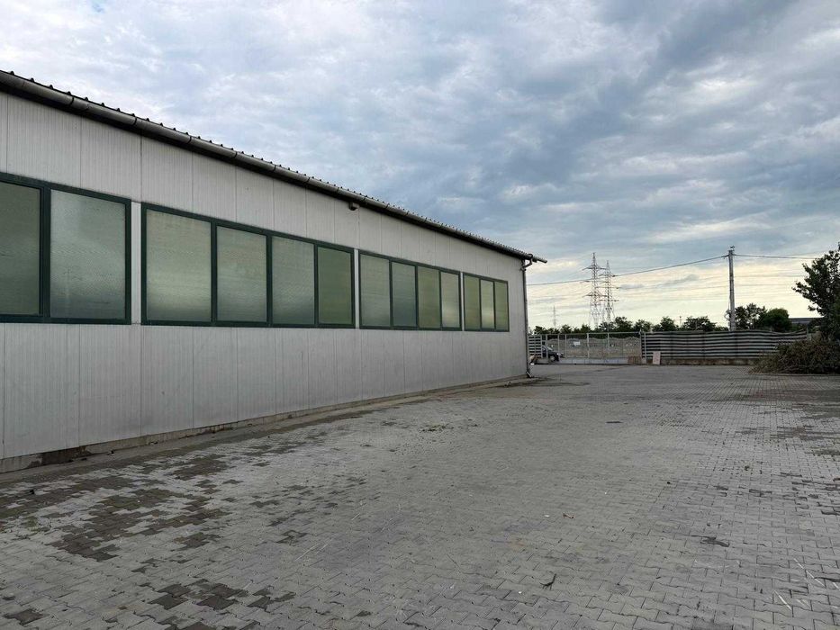 Inchiriez spatiu comercial: hala, birouri+teren-Str Veteranilor nr 13