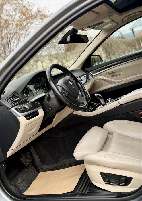 BMW 530d X-Drive 258CP  2012 -Luxury Line - ACC-Trapa -2 butoane FULL