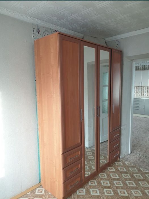 Продам 2 комнаты в общежитии р-он ДБС.