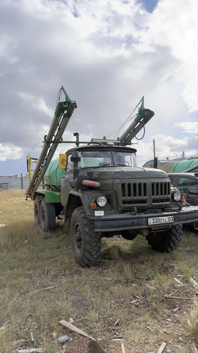 Продам опрыскватель на базе зил 131