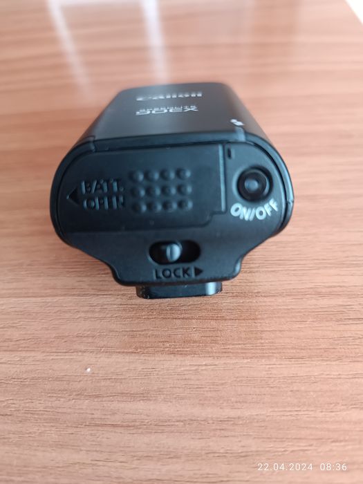 Фотовспышка Canon Speedlite 90EX