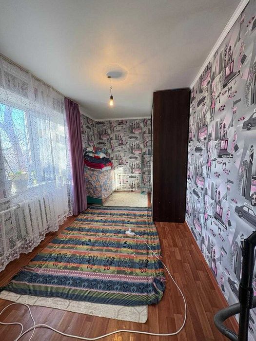 Продам 2 кв по Ломоносова