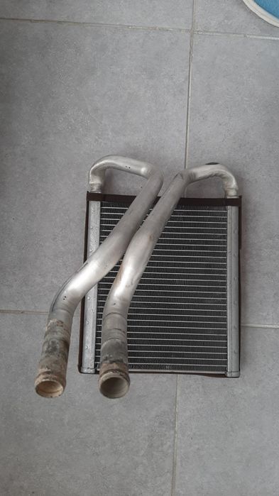 Продам радиатор печки на хундай элантра