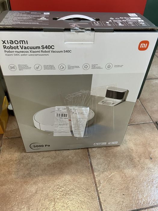 Aspirator Xiaomi Robot Vacuum S40C, nou la cutie