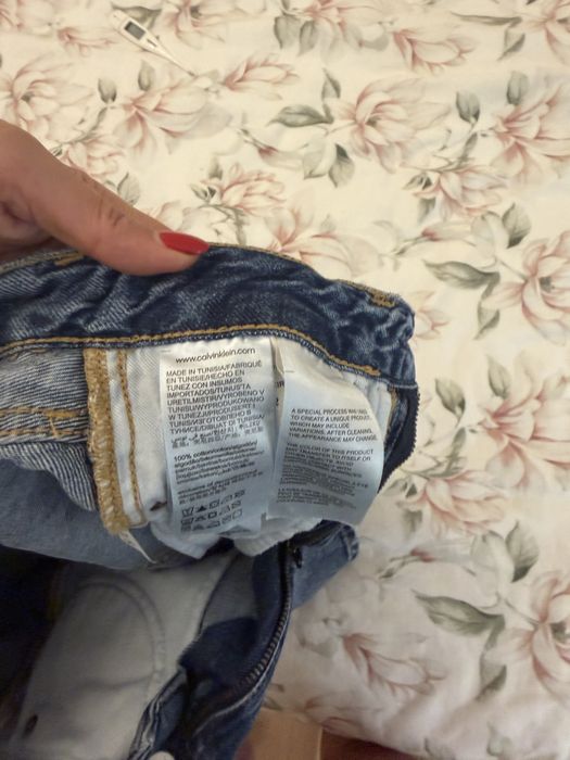 Дънкова пола Calvin Klein,добро състояние